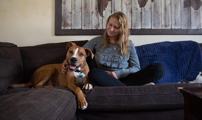 Dog-foster-GuyBrianna3879MW.jpg